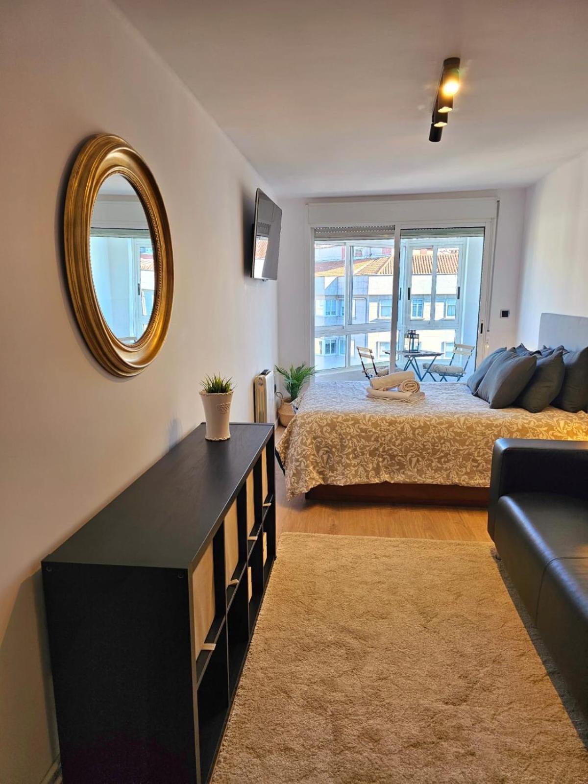 Exclusivo Apartamento En El Centro Виго Екстериор снимка
